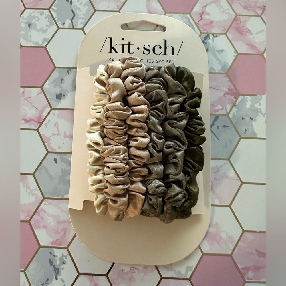 Kitsch - Ultra Petite Satin Scrunchie Set in Eucalyptus